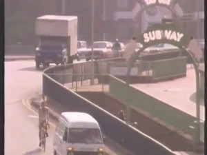 Cyclist on Holland Park Roundabout, 1984
